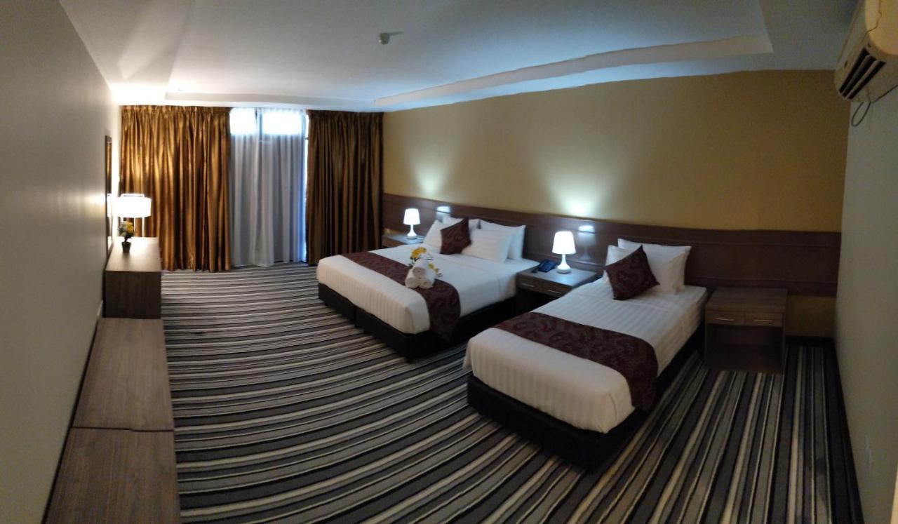 Hotel Temu Primula Kampong Seberang Timor Esterno foto