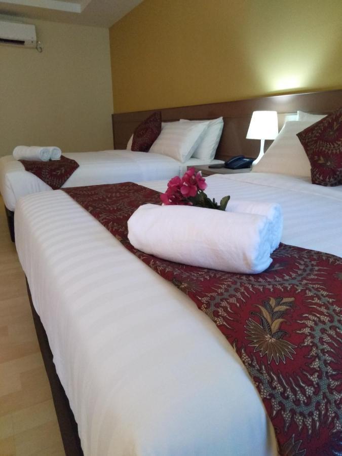 Hotel Temu Primula Kampong Seberang Timor Esterno foto