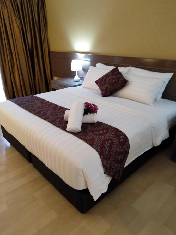 Hotel Temu Primula Kampong Seberang Timor Esterno foto